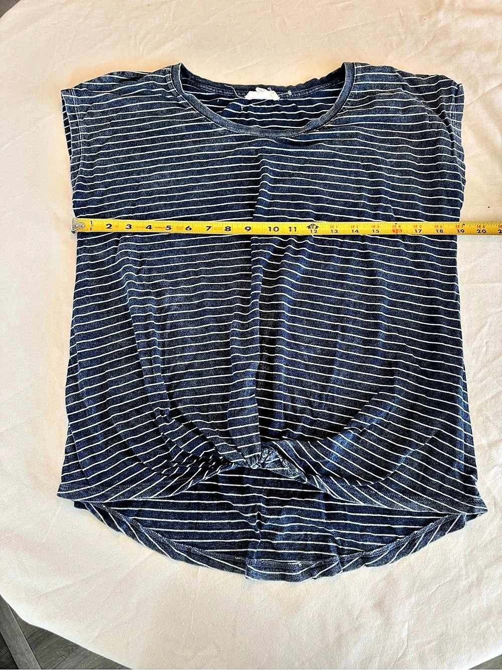 Jane and Delancey Striped Short Sleeve Top in Blue & White Size Medium
